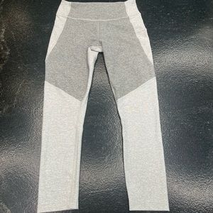 Outdoor Voices Two-Tone Warmup 3/4 Leggings, Color: Grey, Size: Small